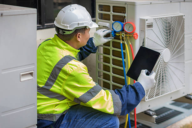 Professional Hvac technician working in Quinton, AL